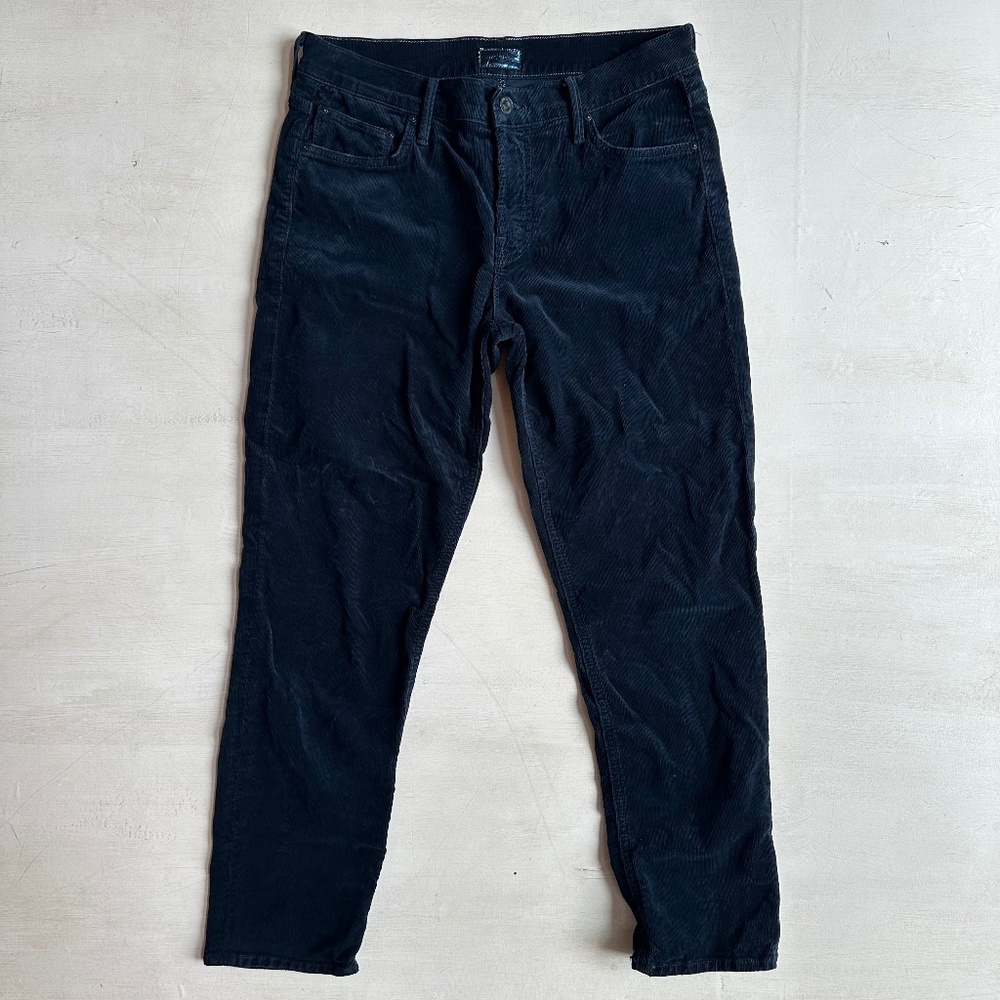 MOTHER The Dropout Hopscotch Corduroy Pants in Navy Blue